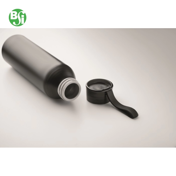 Borraccia d'alluminio personalizzata: un gadget leggero e utile

borraccia nera aperta con tappo